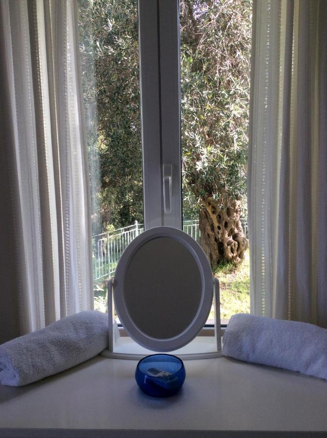 Gastouri Villa Pascalia With Heated Pool In October And Views Achilleion Exterior photo
